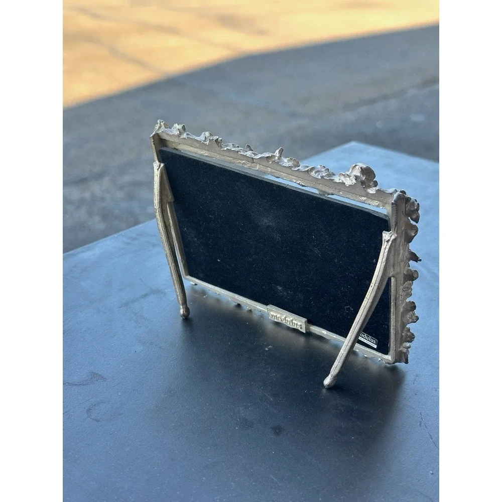 Modulus Floral Rose Metal Picture Frame 3.5x5 Vintage Made in Taiwan‎